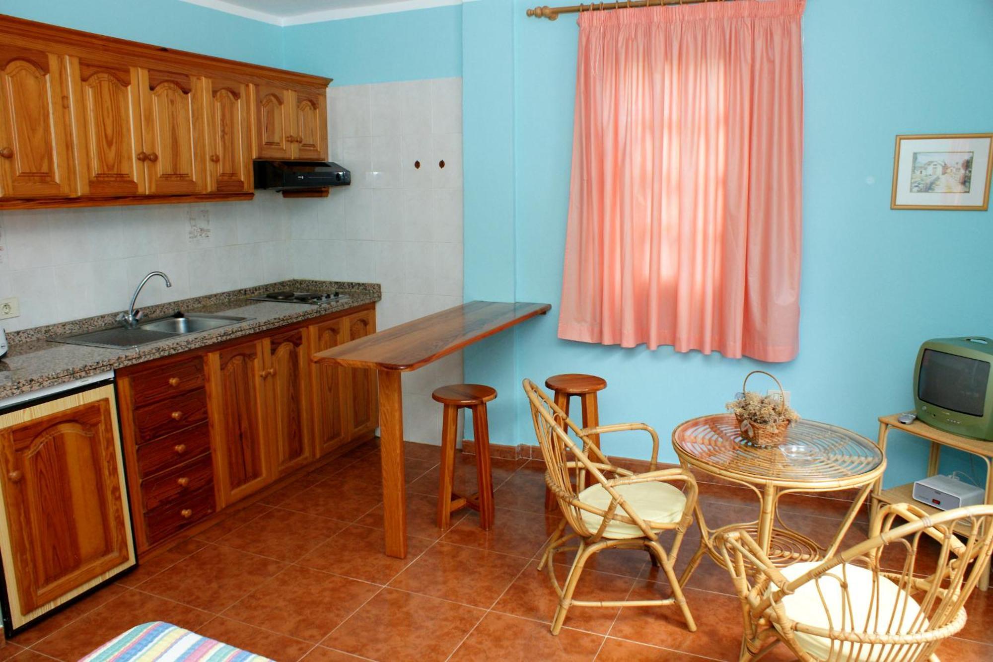 Apartamentos Nelly Valle Gran Rey Rum bild